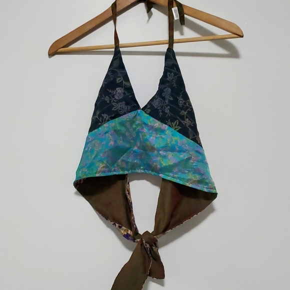 🤎 3/$20 🤎 Reversible Crop Top - Picture 3 of 4